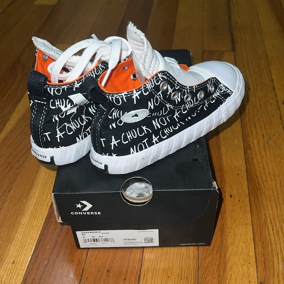 Converse UNT1TL3D Hi Kids size 10 - Picture 3 of 5